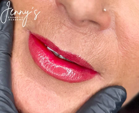 _ Pain-free lip blush webp[12]